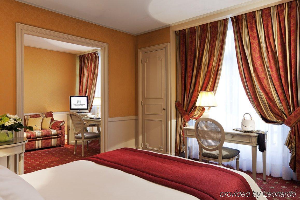 Grand Hotel Clichy Paris Esterno foto